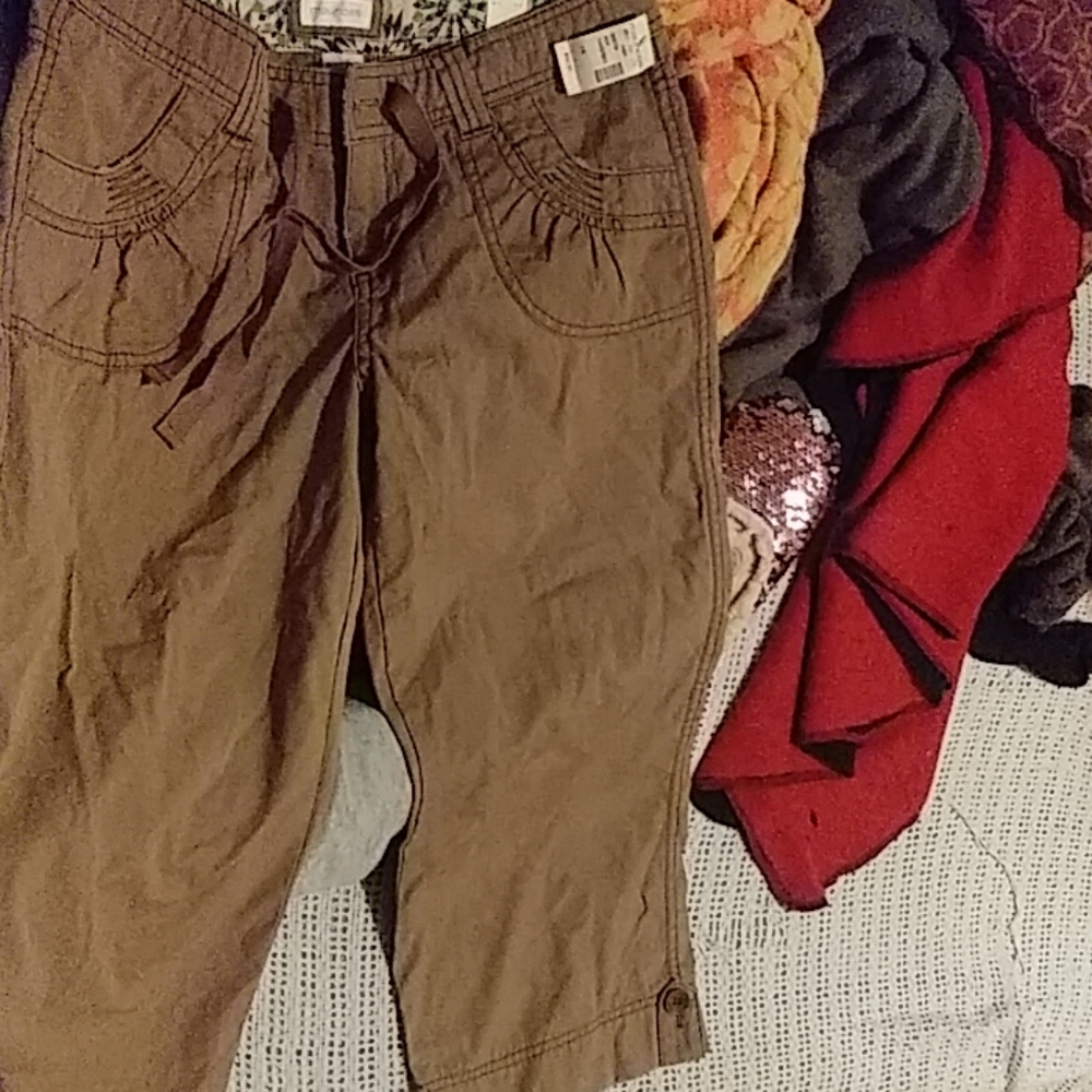 Maurice's brown capri